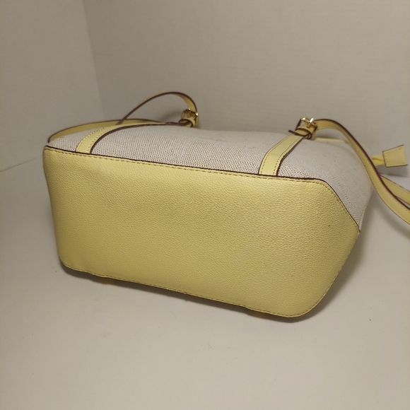 Ann Klein Beige & Yellow Tote Bag Purse Shoulder Bag Metallic Canvas w Wallet - Picture 12 of 14
